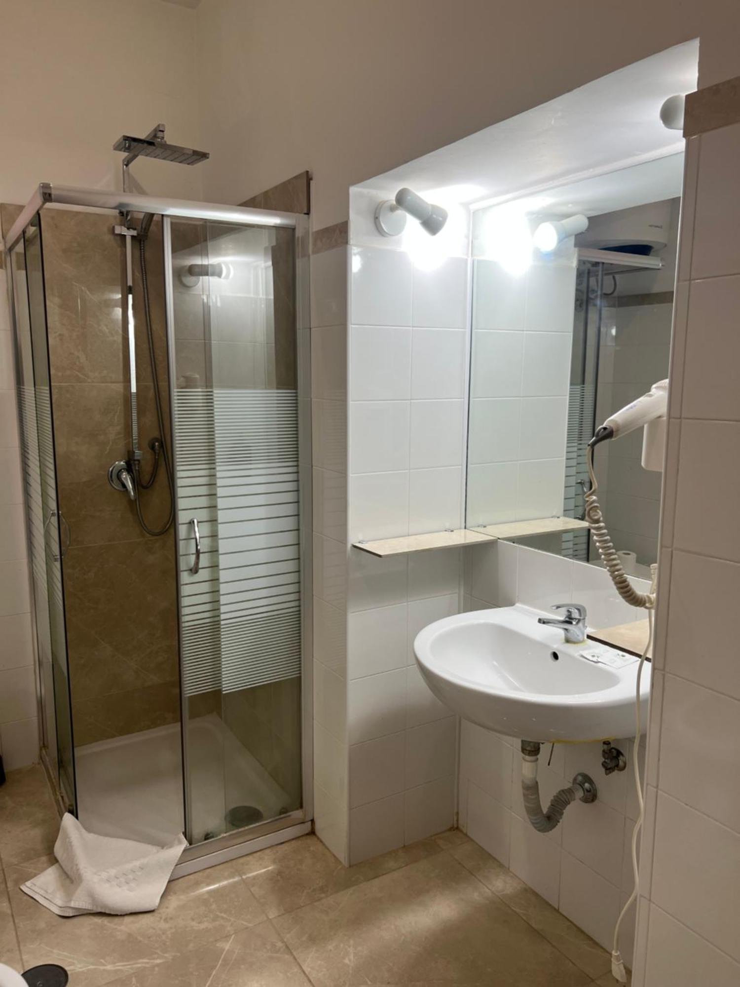 P-Suite Plaza Roma Extérieur photo