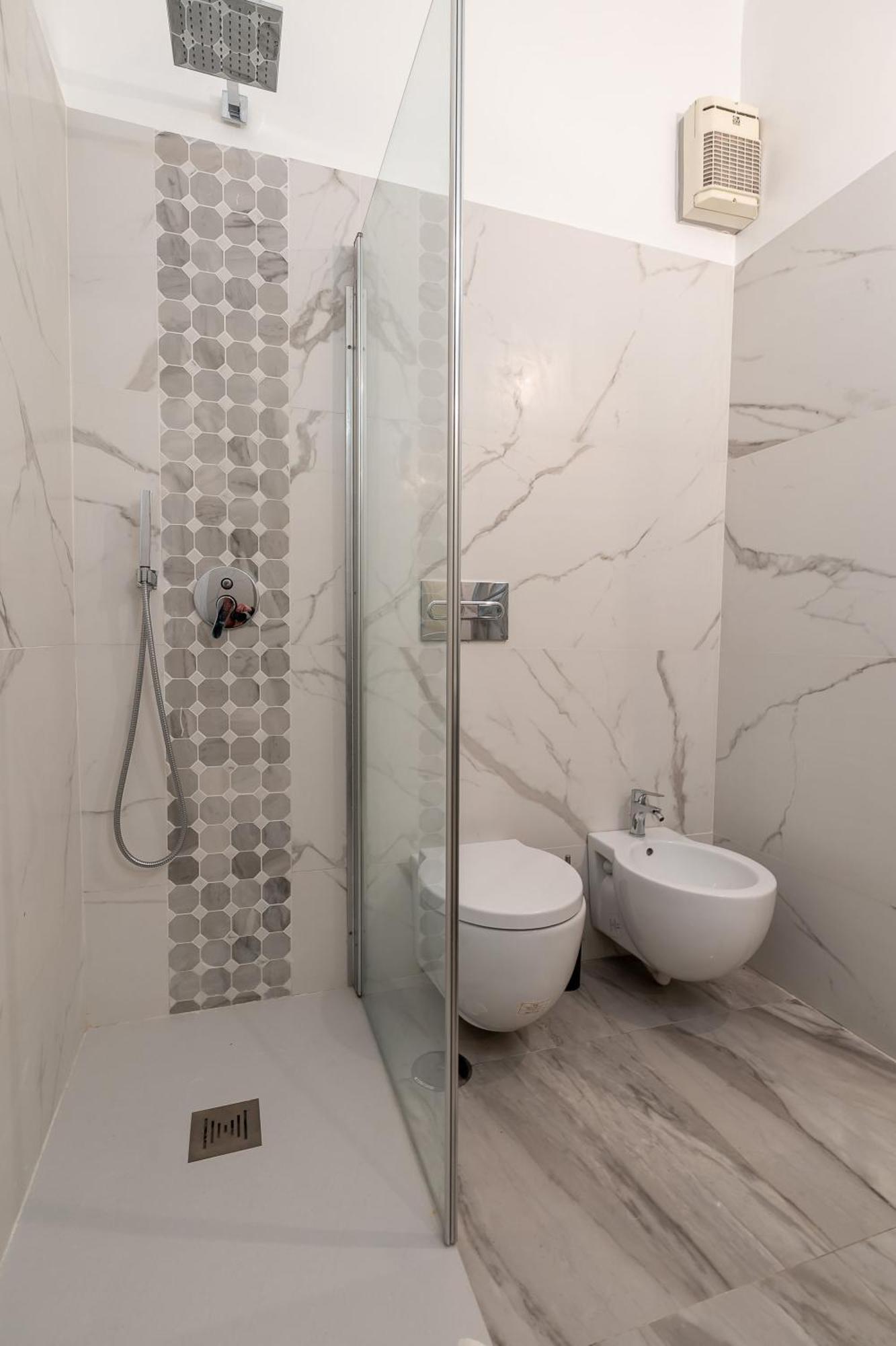 P-Suite Plaza Roma Extérieur photo